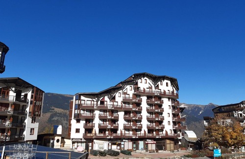 La Perriere Apartment | 3-room duplex 6-7 pers center, ski-in/ski-out