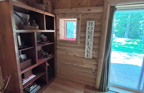 Manistique Cabin | 3 seasons of adventures on Indian Lake/Sunset View Resort/Cabin #5
