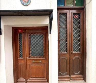 Ayvalik City Center Villa | 3-Story Bohemian Greek House w Garden