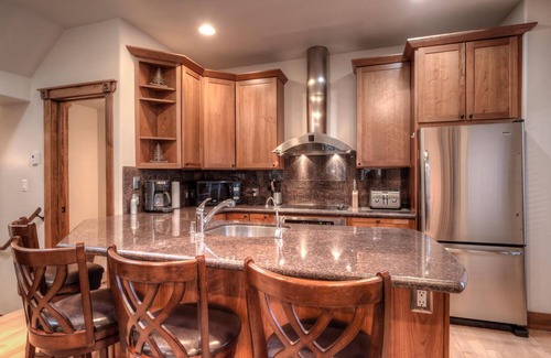 Historic District House | 3 Story Luxury Townhome, Downtown Breckenridge, Hot Tub, Walk to lift