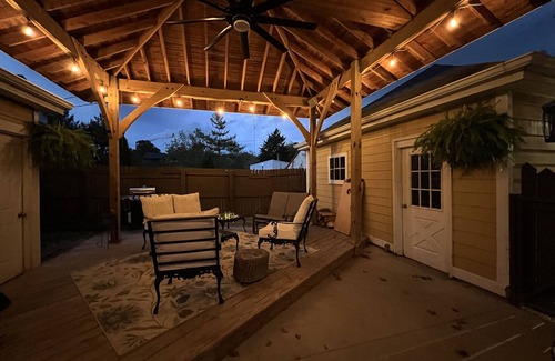 Madison House | 3-suite cottage spa (aaaah!) house—amenities galore, in historic Madison Indiana