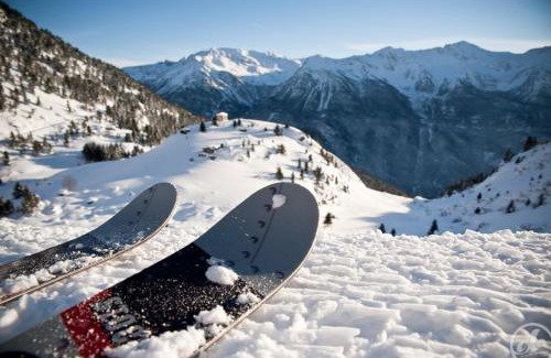 Orelle Apartment | 3 Vallées access & cycling Cosy 46 guests
