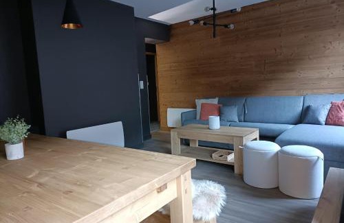 Orelle Apartment | 3 Vallées & cycling cols Cosy 68 stay