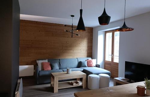 Orelle Apartment | 3 Vallées & cycling cols Cosy 68 stay