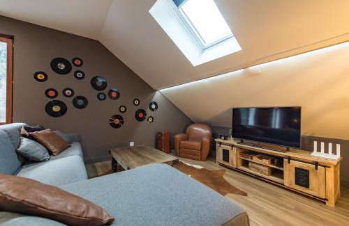 Orelle Apartment | 3 Vallées & epic cols 46 guest stay
