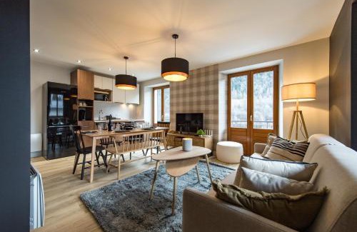 Orelle Apartment | 3 Vallées skiing & cycling full comfort stay