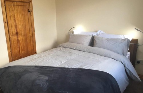 Falcarragh House | 3 waves of Tory donegal