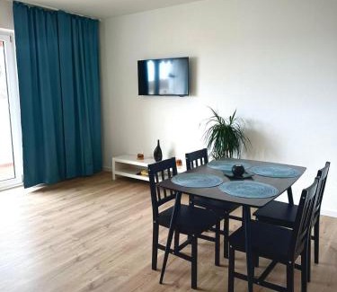 Fuerth Apartment | 3 Zimmer-Küche- Balkon-Parkplatz
