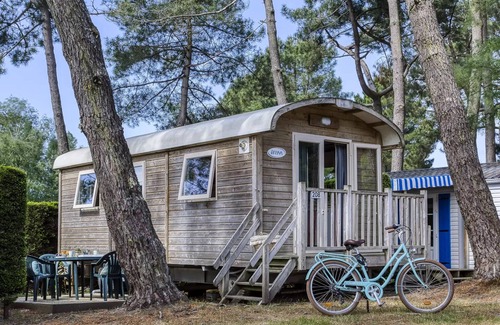 Crach Cabin | 3-Zimmer-Komfort-Caravan für 4 Personen