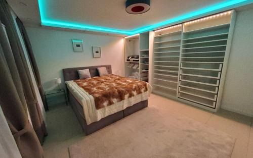 Golzheim Apartment | 3 Zimmer Wohnung - Keine Party Wohnung ! 6 Personen