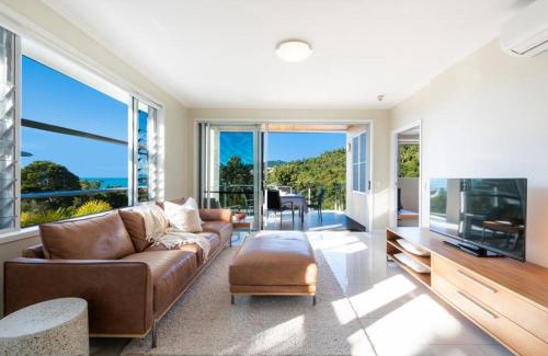 Airlie Beach House | 30 Airlie Beach Bliss at The Summit