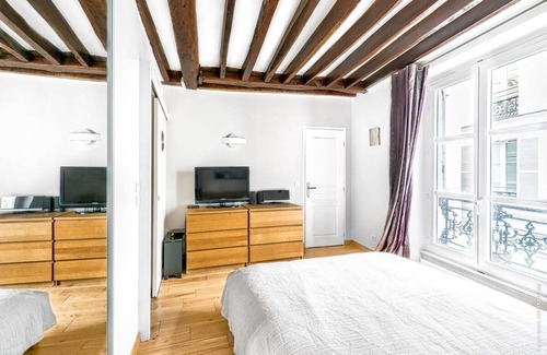 Marais Apartment | 30 m² Apartment ∙ 1 bedroom ∙ 4 guests