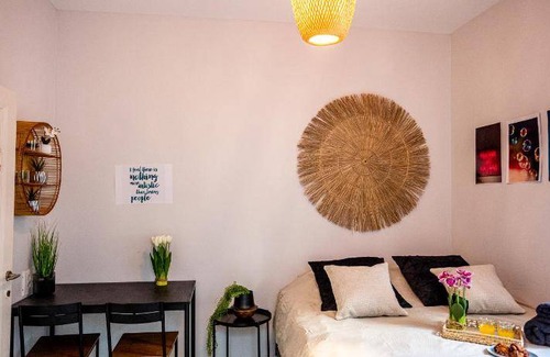 Rehavia Apartment | 30 m² Apartment ∙ 1 bedroom ∙ 2 guests