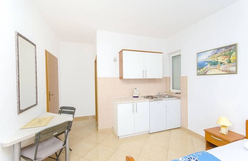 Tucepi Apartment | 30 m² Apartment ∙ 2 guests