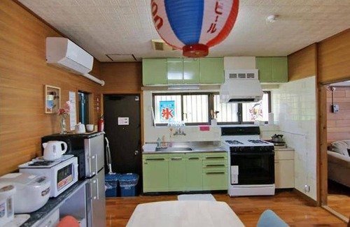 Chatan Bed & Breakfast | 30 m² Bed and breakfast ∙ 3 bedrooms ∙ 10 guests