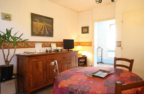 Fixin Bed & Breakfast | 30 m² Bed and breakfast ∙ 2 bedrooms ∙ 3 guests