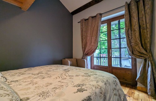 Saint-Romain-Lachalm Bed & Breakfast | 30 m² Bed and breakfast ∙ 1 bedroom ∙ 4 guests