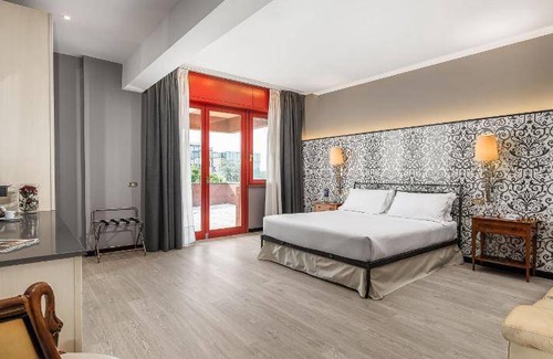 Reggio nell'Emilia Hotel | 30 m² Hotel ∙ 6 guests