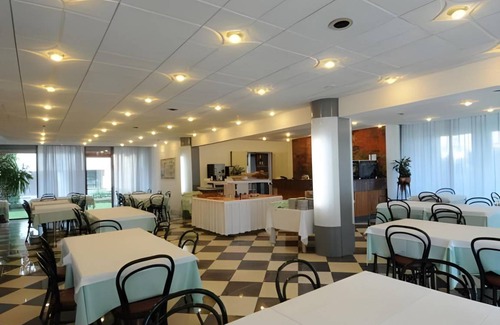 Reggio nell'Emilia Hotel | 30 m² Hotel ∙ 6 guests