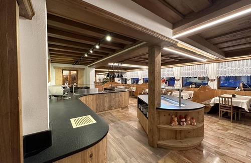 Bach Hotel | 30 m² Hotel ∙ 1 bedroom ∙ 2 guests