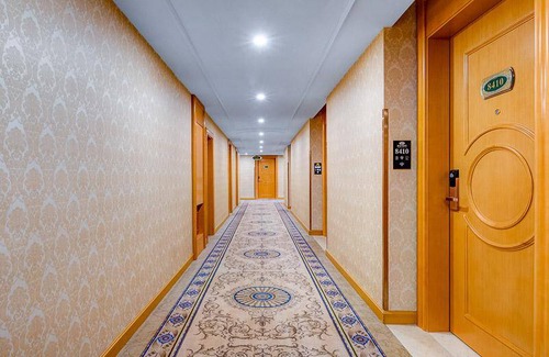 Songjiang Hotel | 30 m² Hotel ∙ 2 bedrooms ∙ 4 guests
