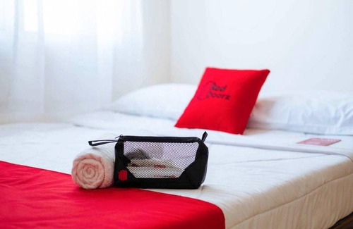 Sukabumi Hotel | 30 m² Hotel ∙ 2 guests