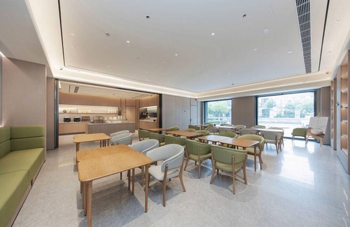 Shanghai Hotel | 30 m² Hotel ∙ 3 guests