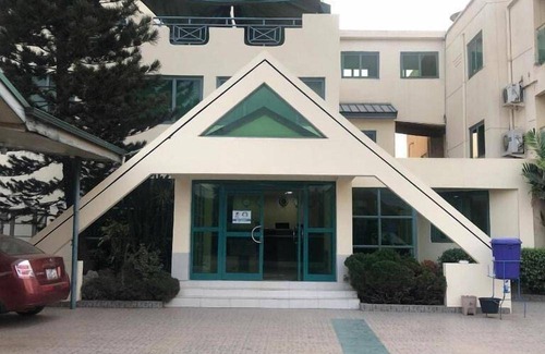 Cantonments Hotel | 30 m² Hotel ∙ 4 guests
