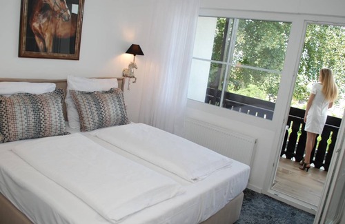 Sinzheim Hotel | 30 m² Hotel ∙ 4 guests