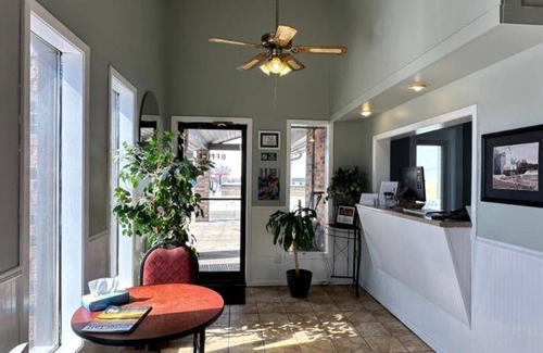 Fergus Falls Hotel | 30 m² Hotel ∙ 4 guests