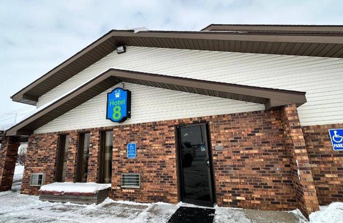 Fergus Falls Hotel | 30 m² Hotel ∙ 4 guests
