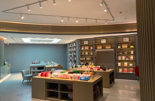 Central Business District Hotel | 30 m² Hotel ∙ 8 guests