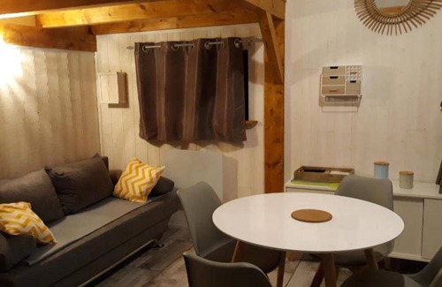 Jouhe House | 30 m² House ∙ 1 bedroom ∙ 4 guests