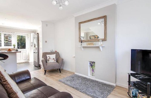 Fazeley House | 30 m² House ∙ 2 bedrooms ∙ 3 guests