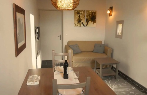 Les Bois d'Anjou House | 30 m² House ∙ 1 bedroom ∙ 2 guests