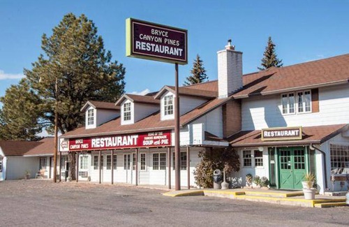 Bryce Canyon Hotel | 30 m² Motel ∙ 3 bedrooms ∙ 127 guests