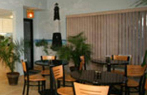 Savannah Beach Hotel | 30 m² Motel ∙ 4 guests