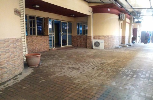 Surulere Resort | 30 m² Private room ∙ 1 bedroom ∙ 2 guests
