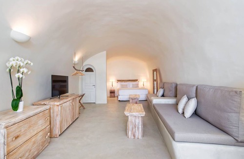 Oia Villa | 30 m² Villa ∙ 1 bedroom ∙ 3 guests