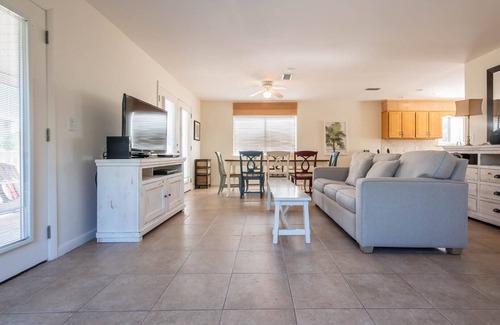 Gulf Trace House | 30% OFF REMAINING 2024 AVAILABILITY~SANDYTOES~Pet Friendly~Gulf View~Private