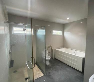 Kampung Alor Akar Villa | 30 PAX Leisure Homestay with Swimming Pool