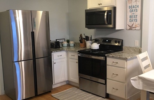 Old Orchard Beach Condo | 30 second walk to Beach, Outdoor Pool, Easy Access 1st floor, Powdery Sand