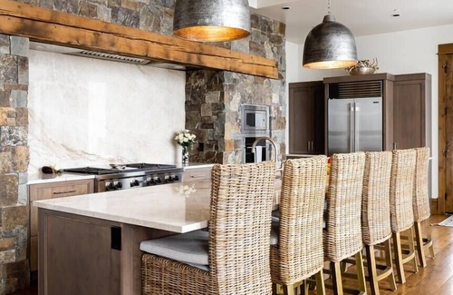 Big Sky House | 30 Spur Road (6-Bedroom Home) with Pool and Mountain view by Moonlight Basin Lodging