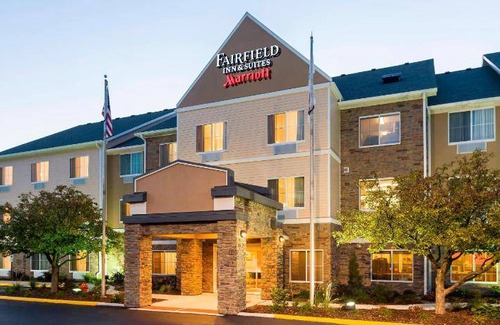 Naperville Hotel | 30 m² Hotel ∙ 127 guests