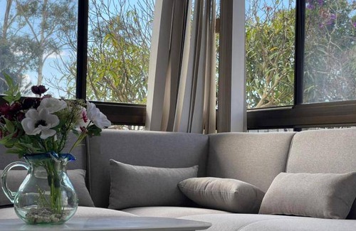 Kallangur Apartment | 300 m² Apartment ∙ 3 bedrooms ∙ 6 guests