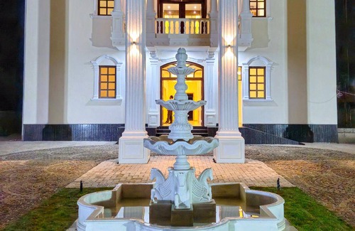 Ullal Hotel | 300 m² Hotel ∙ 3 guests