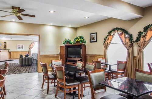 Belton Hotel | 300 m² Hotel ∙ 127 guests