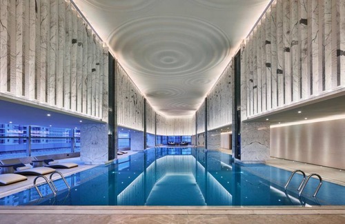 Weiyang Hotel | 300 m² Hotel ∙ 3 bedrooms ∙ 127 guests