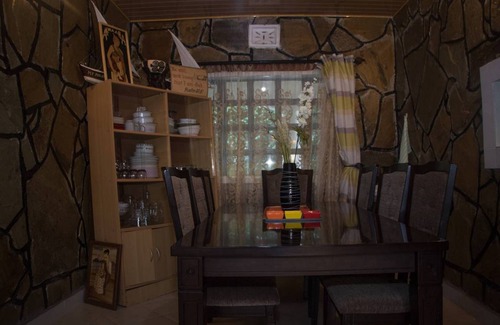 Nakuru House | 300 m² House ∙ 2 bedrooms ∙ 2 guests
