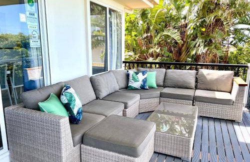 Emu Bay House | 300 m² House ∙ 3 bedrooms ∙ 8 guests